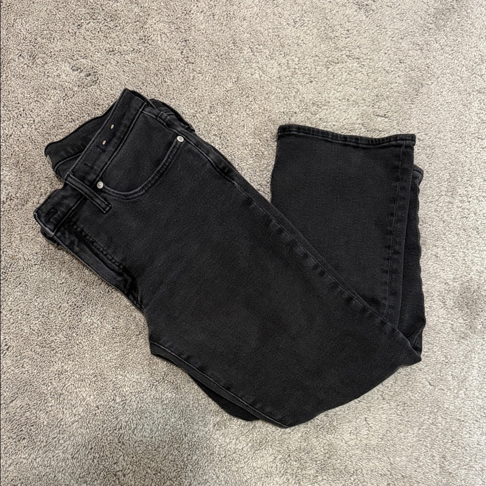 Madewell Charcoal Black Denim Jeans size 30 petite mid-rise kick out